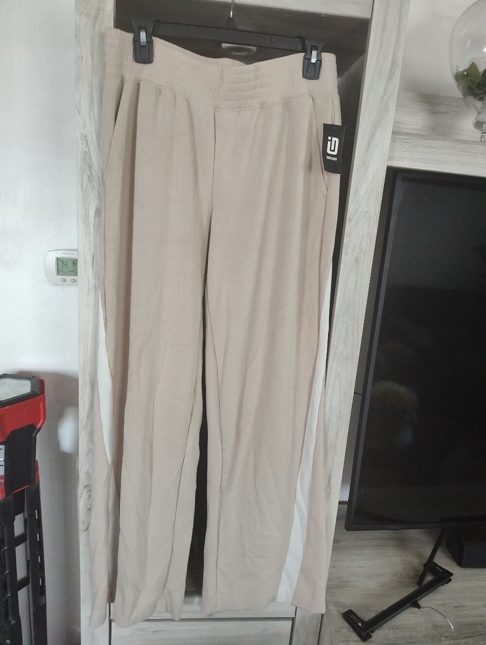 Ideology Women's Cream Wide-Leg Track Pants New With Tags, Wide Leg